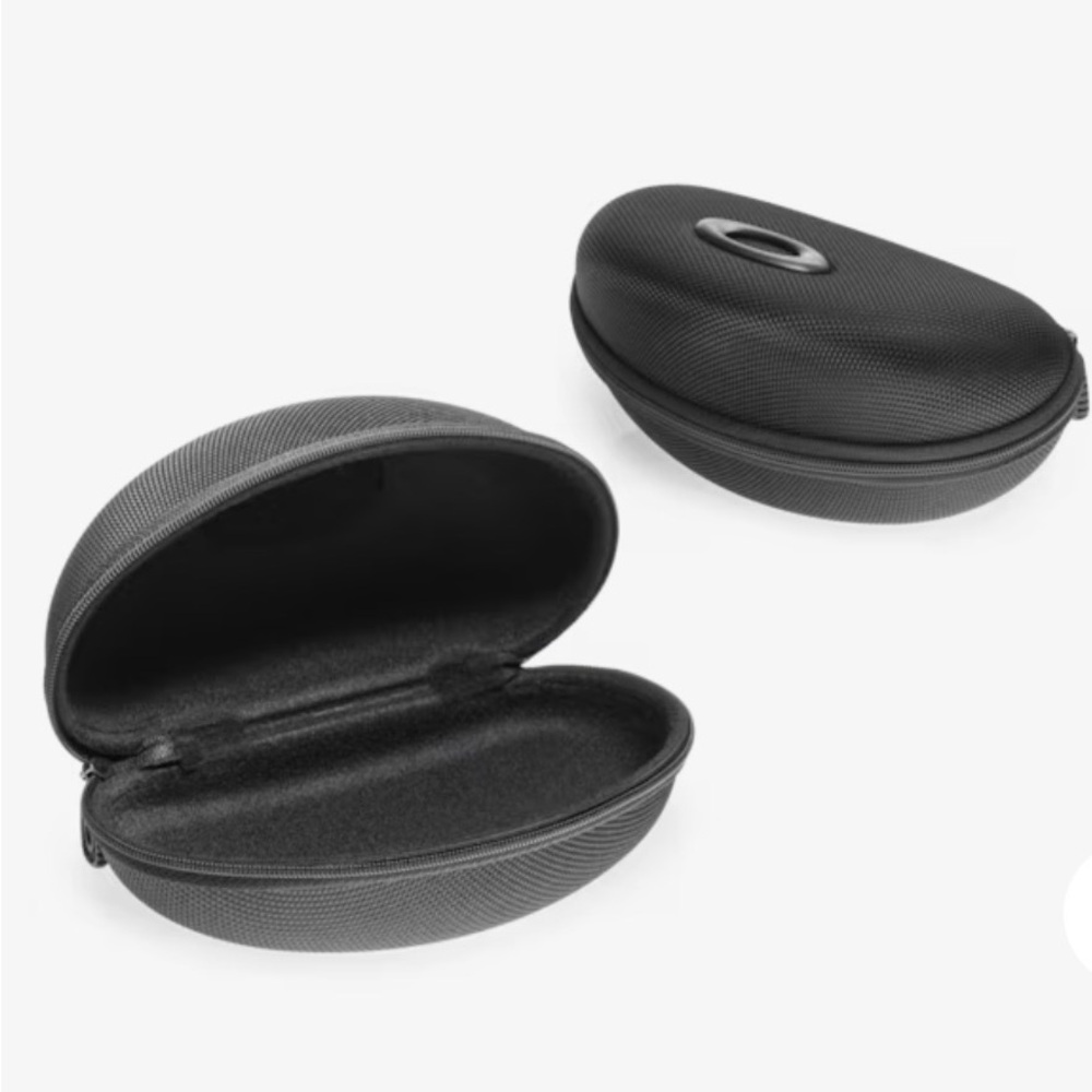 NWOT Oakley Sport Soft Vault Sunglasses Case in Black Ballistic Nylon